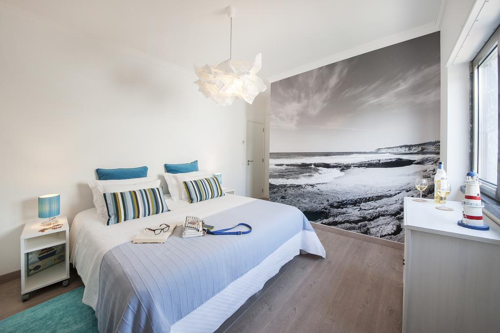 Beachouse - Surf, Bed & Breakfast Эрисейра Номер фото