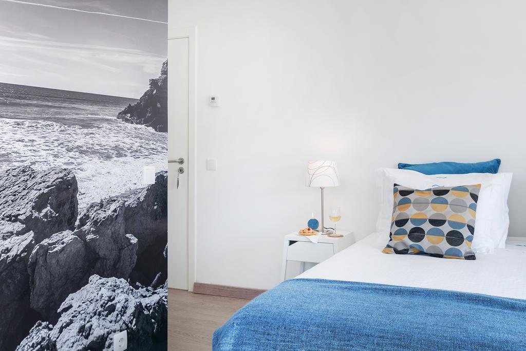 Beachouse - Surf, Bed & Breakfast Эрисейра Номер фото